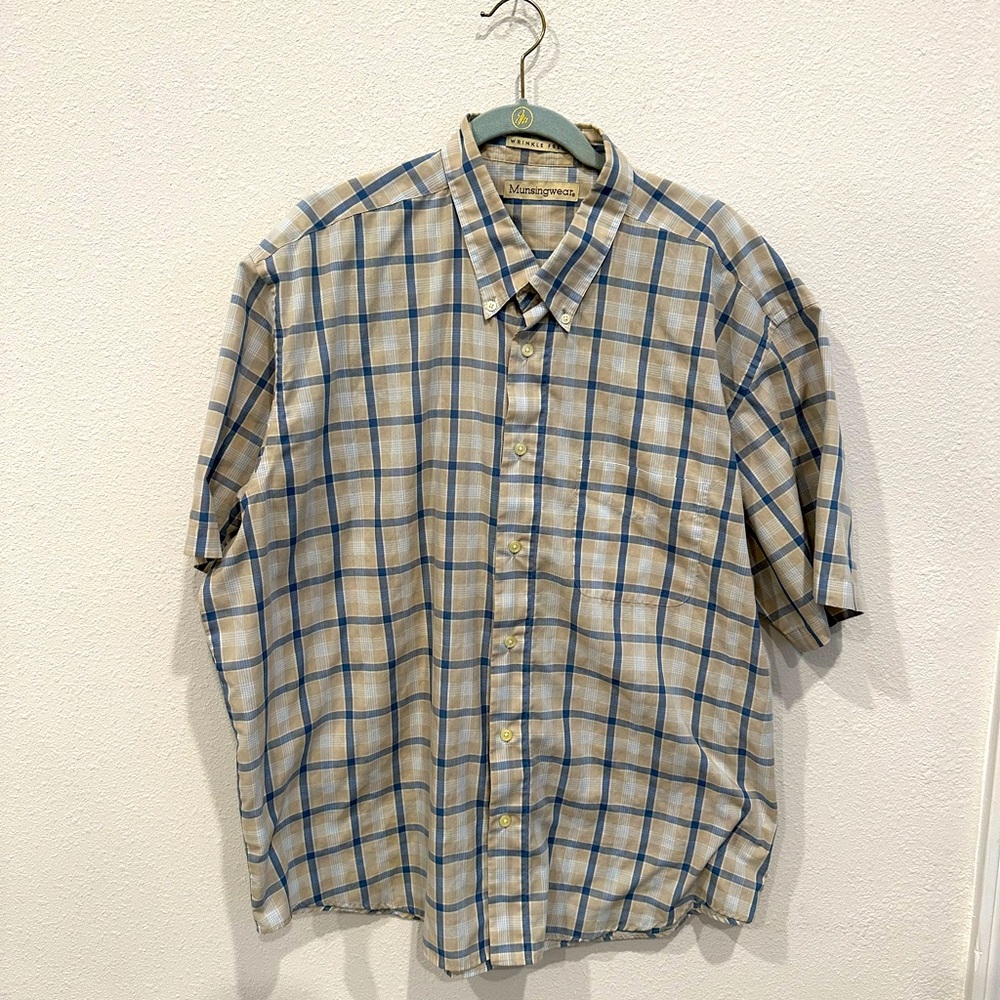 Munsingwear Mens Dress Shirt, 2XL.